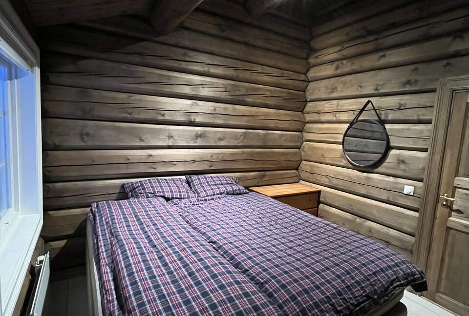 Kvitfjell, Authentic Scandinavian Log Cabin with Ski-Out Access - Fåvang, Norway