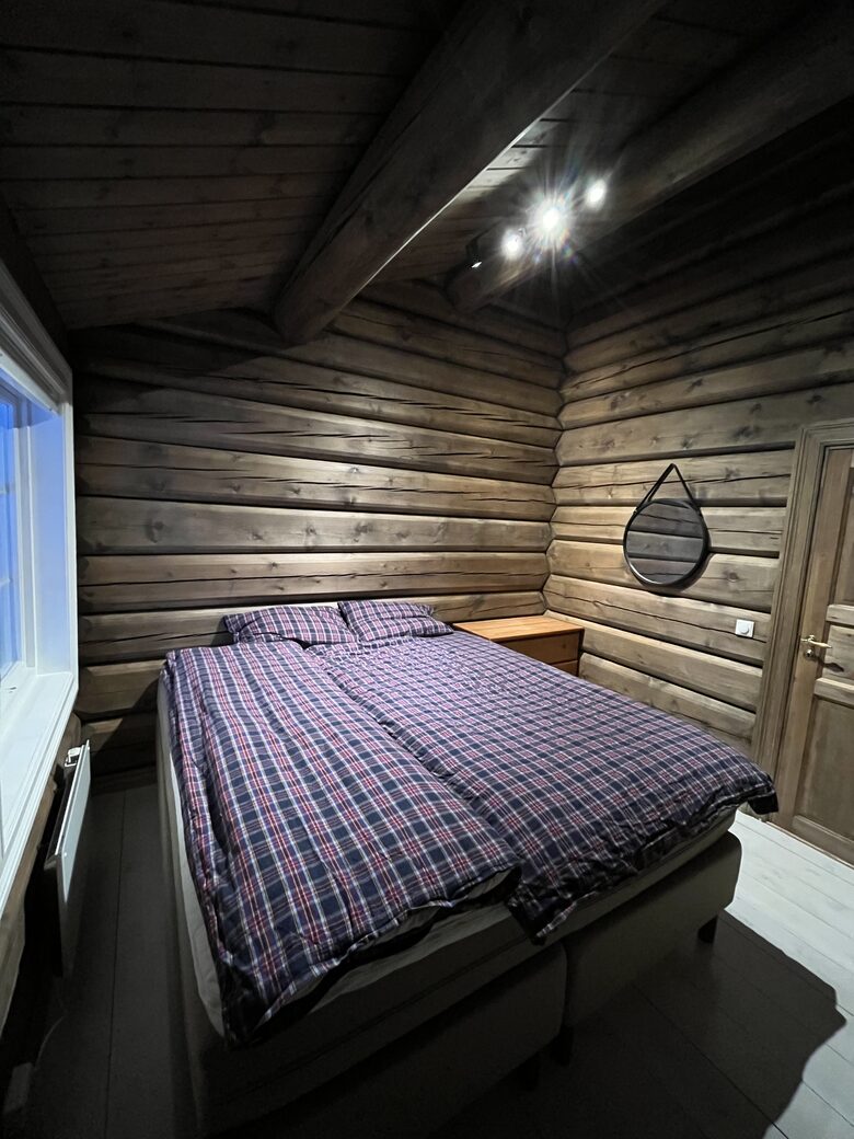 Kvitfjell, Authentic Scandinavian Log Cabin with Ski-Out Access - Fåvang, Norway