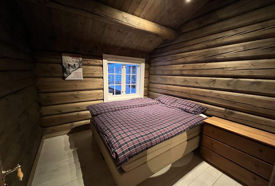 Kvitfjell, Authentic Scandinavian Log Cabin with Ski-Out Access - Fåvang, Norway