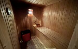 Kvitfjell, Authentic Scandinavian Log Cabin with Ski-Out Access - Fåvang, Norway