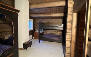 Kvitfjell, Authentic Scandinavian Log Cabin with Ski-Out Access - Fåvang, Norway
