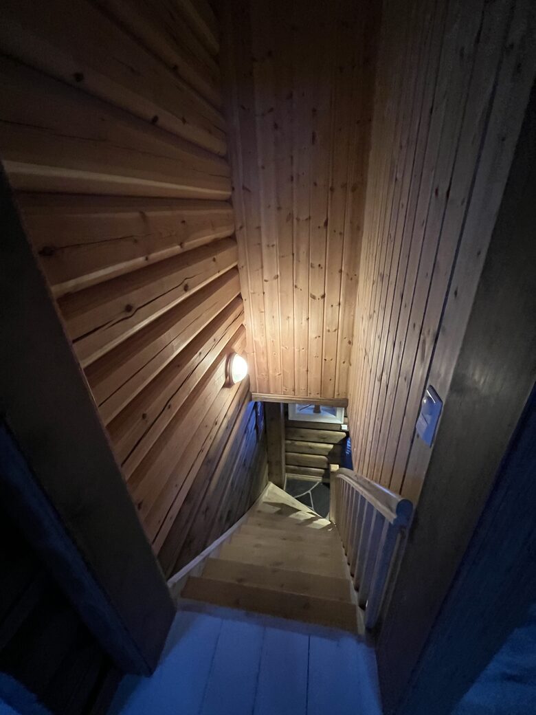 Kvitfjell, Authentic Scandinavian Log Cabin with Ski-Out Access - Fåvang, Norway