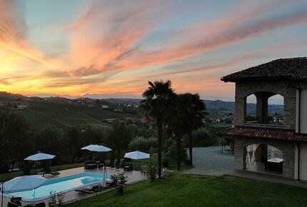 Piedmont Countryside Villa with Pool - Calosso, Italy