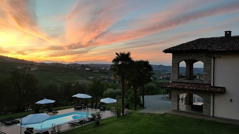 Piedmont Countryside Villa with Pool - Calosso, Italy