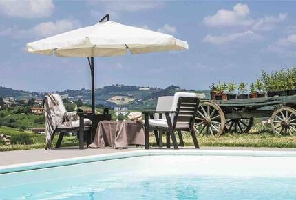 Piedmont Countryside Villa with Pool - Calosso, Italy