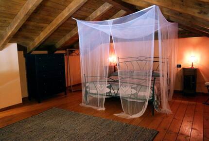 Piedmont Countryside Villa with Pool - Calosso, Italy