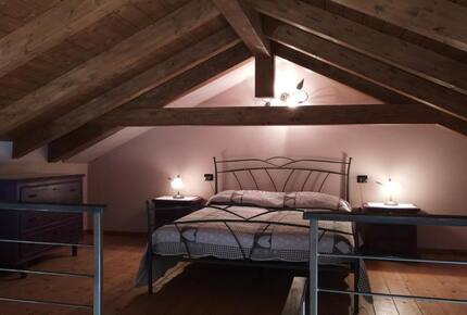 Piedmont Countryside Villa with Pool - Calosso, Italy