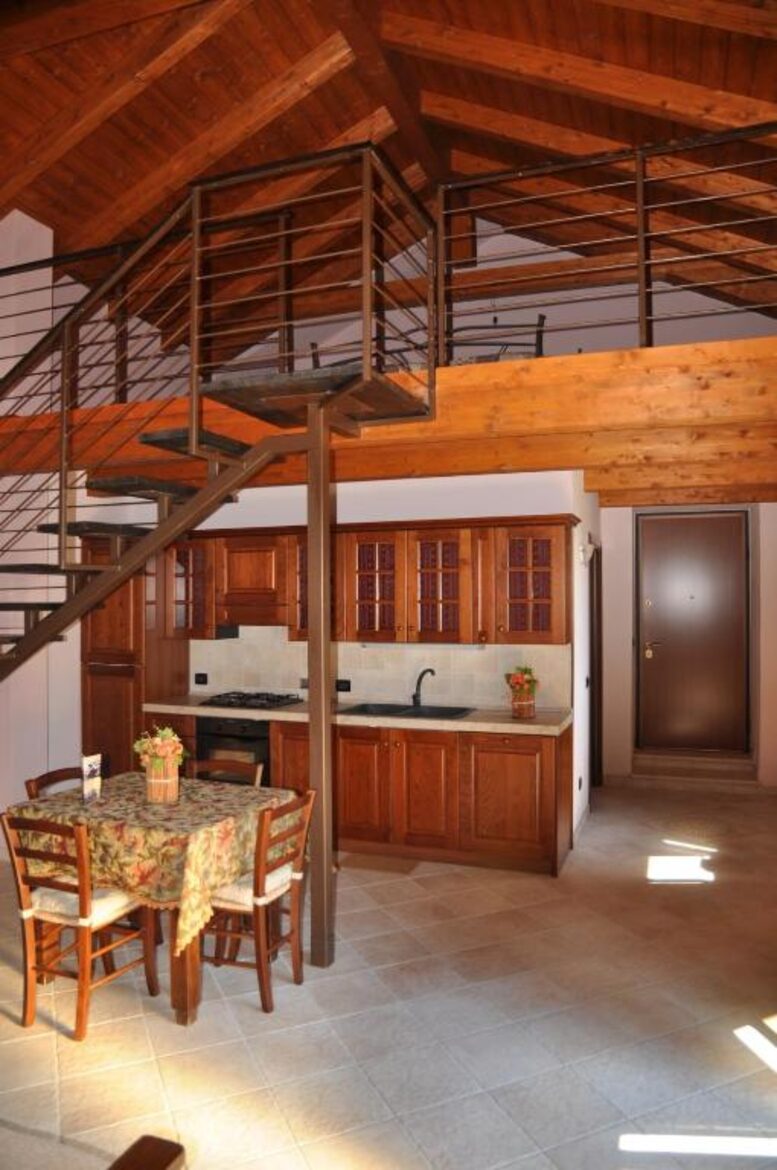 Piedmont Countryside Villa with Pool - Calosso, Italy