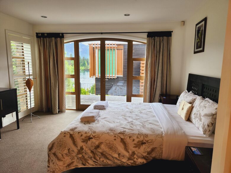 Lake Street Queenstown - Queenstown, New Zealand