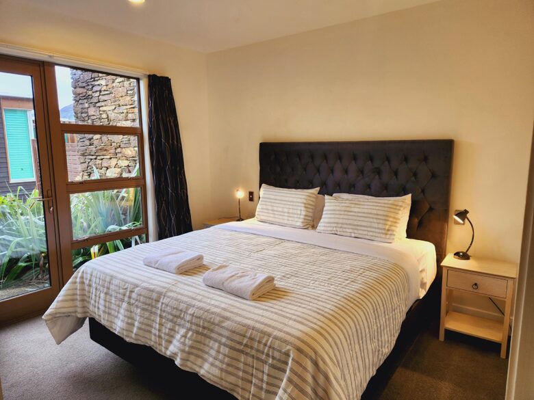 Lake Street Queenstown - Queenstown, New Zealand