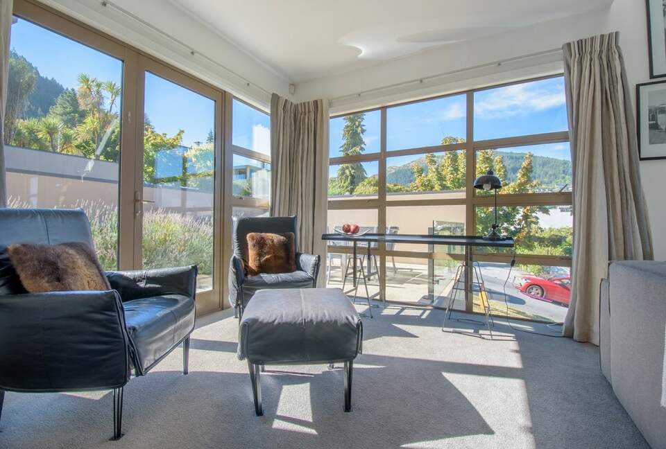 Lake Street Queenstown - Queenstown, New Zealand