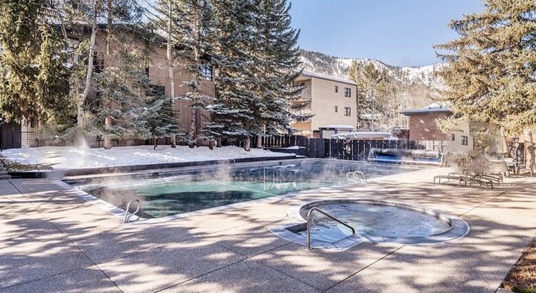 Plush Aspen Getaway - Aspen, Colorado