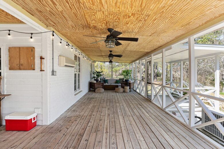 St Johns Riverfront Home - Johns Island, South Carolina