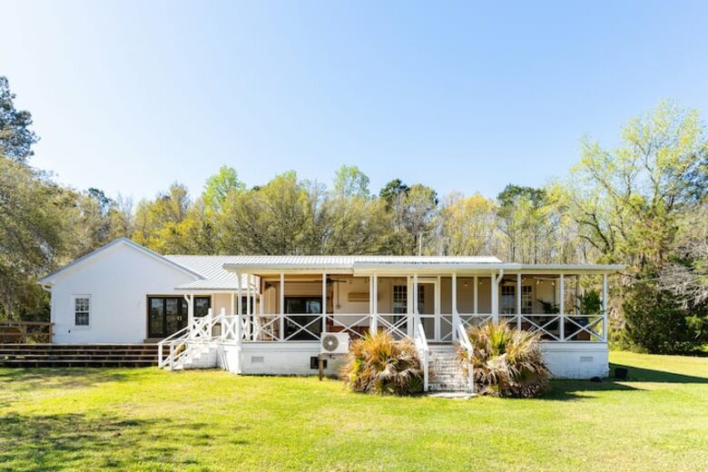 St Johns Riverfront Home - Johns Island, South Carolina