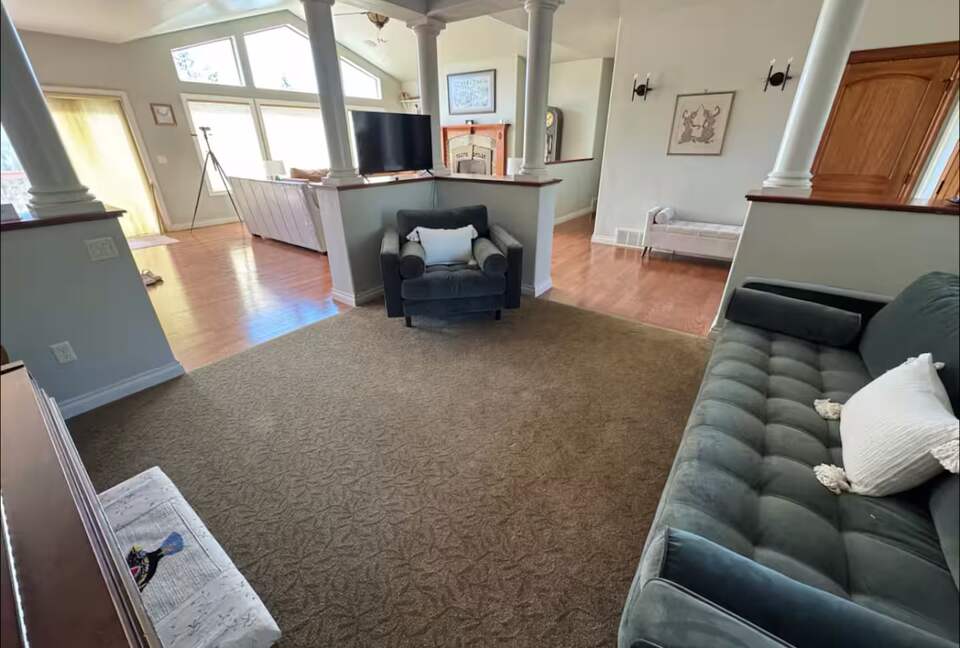 Glacier Area Retreat with River & Mountain Views - Columbia Falls, Montana