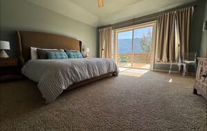 Glacier Area Retreat with River & Mountain Views - Columbia Falls, Montana
