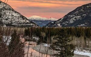 Glacier Area Retreat with River & Mountain Views - Columbia Falls, Montana