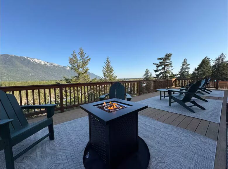 Glacier Area Retreat with River & Mountain Views - Columbia Falls, Montana