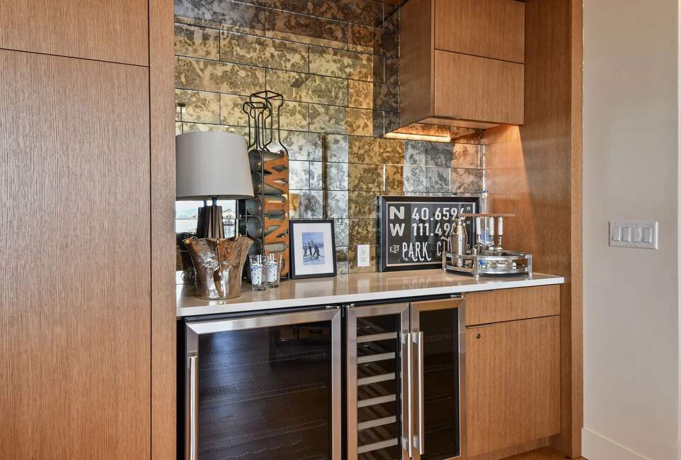 Ski-In/Ski-Out Penthouse in the Heart of Canyons Village - Park City, Utah