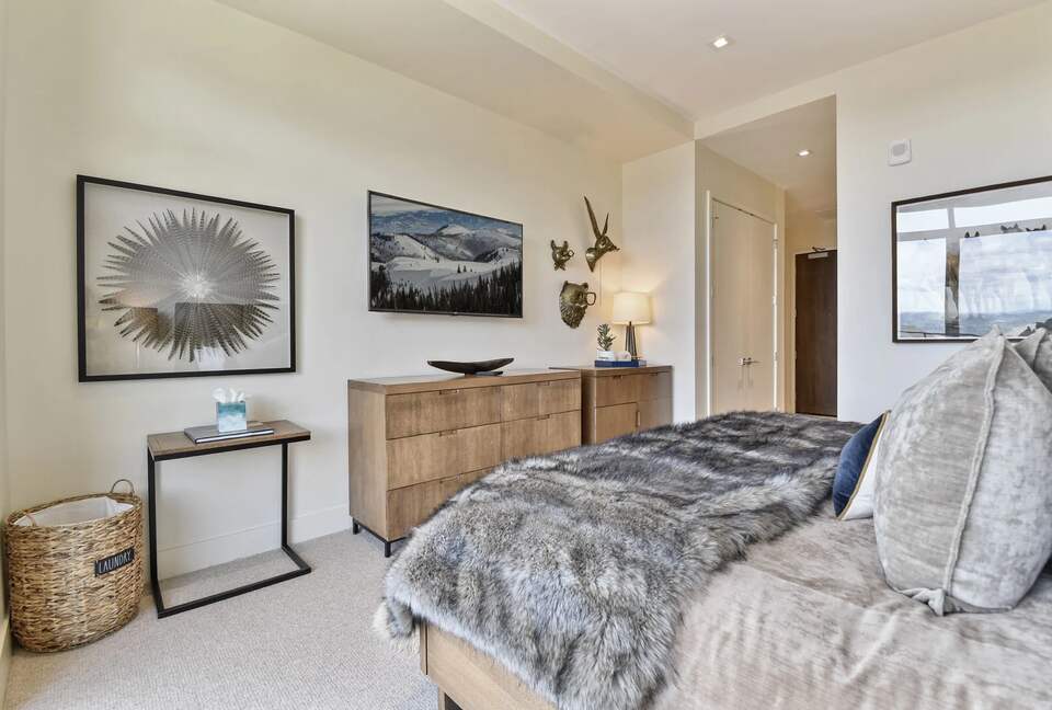 Ski-In/Ski-Out Penthouse in the Heart of Canyons Village - Park City, Utah