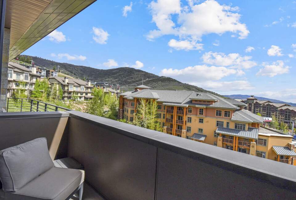 Ski-In/Ski-Out Penthouse in the Heart of Canyons Village - Park City, Utah