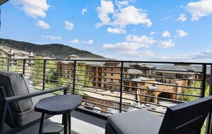 Ski-In/Ski-Out Penthouse in the Heart of Canyons Village - Park City, Utah