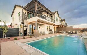 Luxury Pool & Play Getaway near Snow Canyon - Santa Clara, Utah