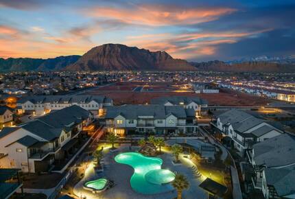 Luxury Pool & Play Getaway near Snow Canyon - Santa Clara, Utah