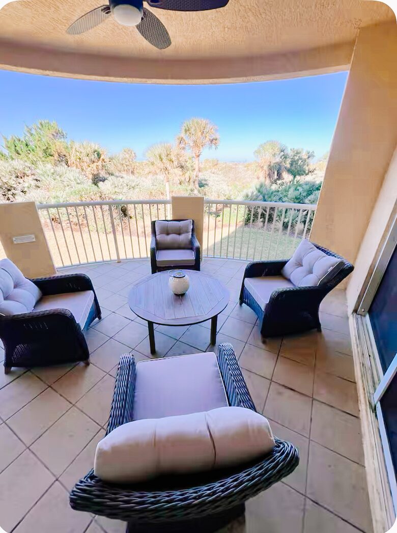 Luxurious 4 bedroom condo at Minorca - New Smyrna Beach, Florida