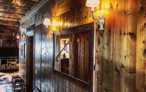 A Tasteful Alpine Apartment near Cortina d'Ampezzo - San Vito di Cadore, Italy