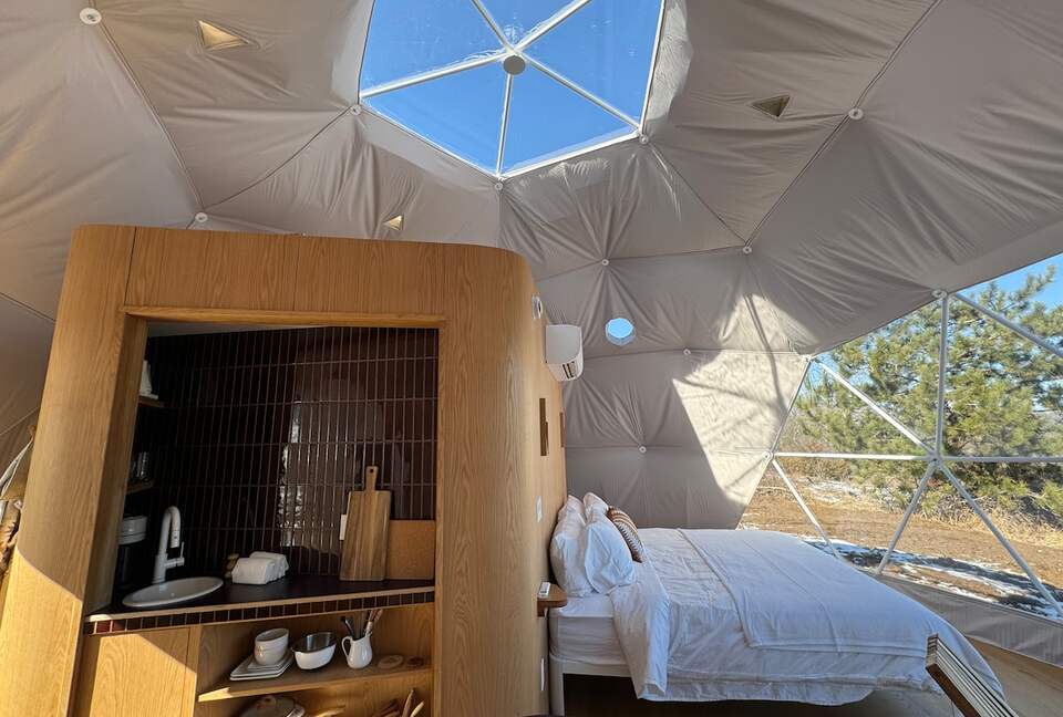 A Geodesic Dome Escape Overlooking the Boyne Valley - Boyne Falls, Michigan