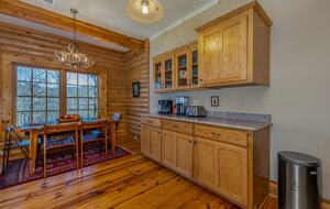 Private White Oak Mountain Retreat with Expansive Decks - Columbus, North Carolina