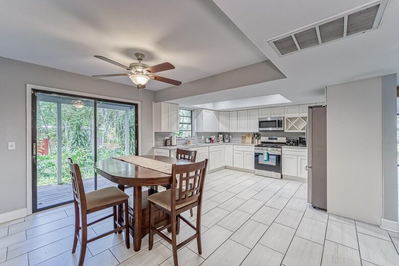 Relaxed Riverside Home with Private Dock and Balcony - Tampa, Florida