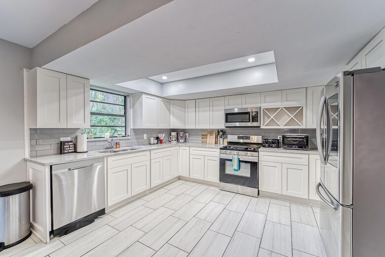 Relaxed Riverside Home with Private Dock and Balcony - Tampa, Florida