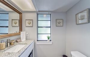 Relaxed Riverside Home with Private Dock and Balcony - Tampa, Florida