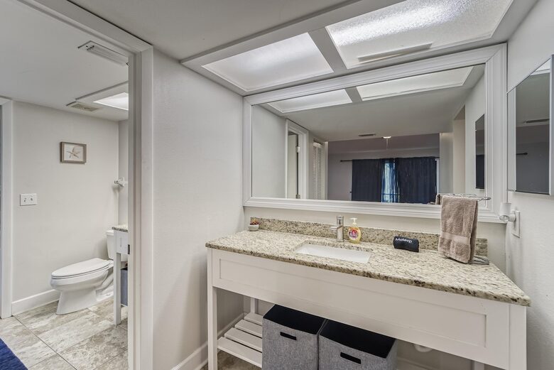 Relaxed Riverside Home with Private Dock and Balcony - Tampa, Florida