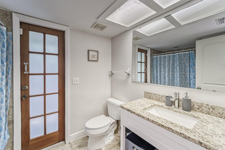 Relaxed Riverside Home with Private Dock and Balcony - Tampa, Florida