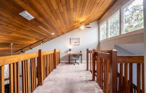 Relaxed Riverside Home with Private Dock and Balcony - Tampa, Florida