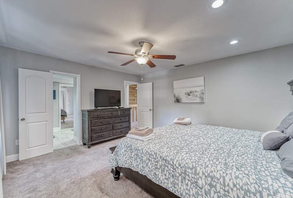 Relaxed Riverside Home with Private Dock and Balcony - Tampa, Florida