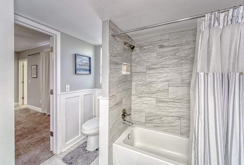 Relaxed Riverside Home with Private Dock and Balcony - Tampa, Florida