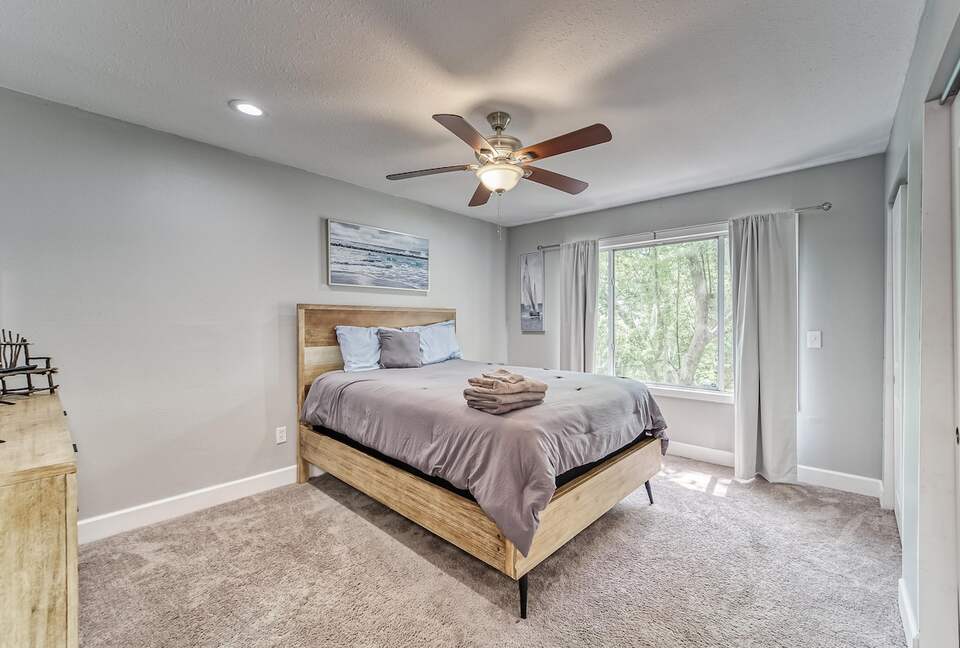 Relaxed Riverside Home with Private Dock and Balcony - Tampa, Florida