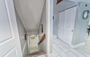 Relaxed Riverside Home with Private Dock and Balcony - Tampa, Florida