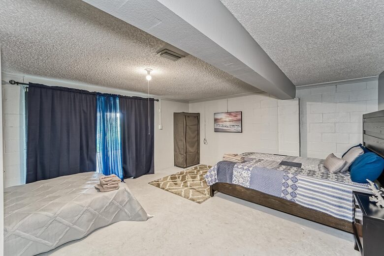 Relaxed Riverside Home with Private Dock and Balcony - Tampa, Florida