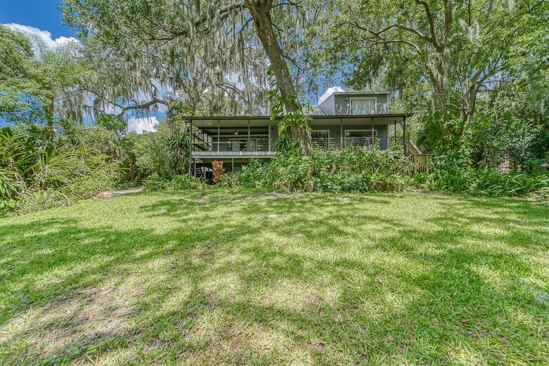 Relaxed Riverside Home with Private Dock and Balcony - Tampa, Florida