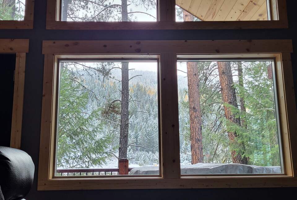 Riverfront Montana Escape Near Quinn’s Hot Springs - St. Regis, Montana