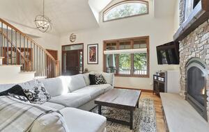 A Refined Boulder Hideaway with Outdoor Living - Boulder, Colorado