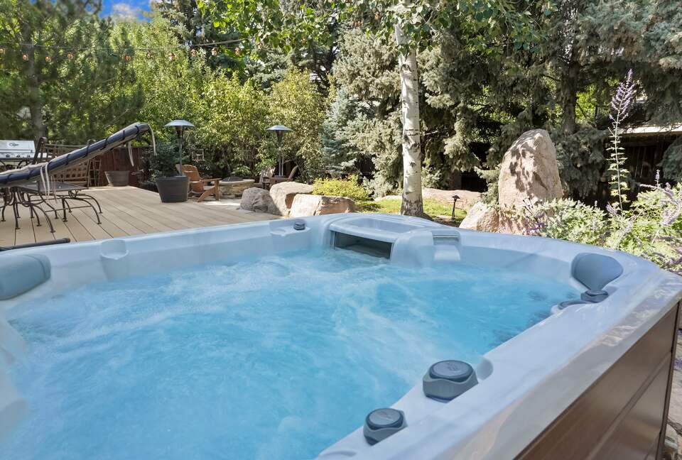 A Refined Boulder Hideaway with Outdoor Living - Boulder, Colorado