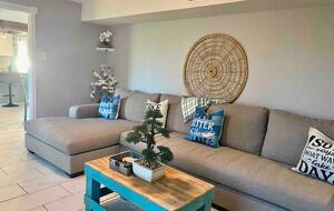 Modern Lakefront Escape Near Dallas with Endless Views - Kemp, Texas