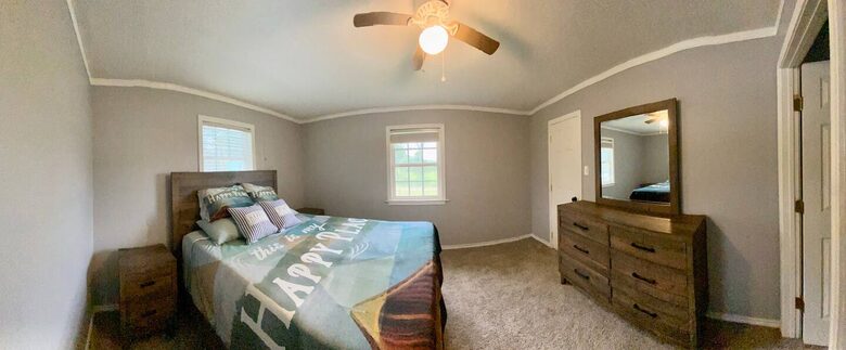 Modern Lakefront Escape Near Dallas with Endless Views - Kemp, Texas