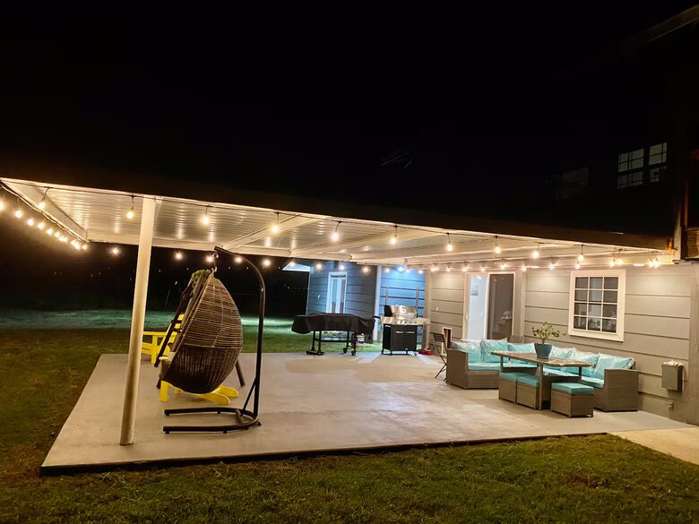 Modern Lakefront Escape Near Dallas with Endless Views - Kemp, Texas